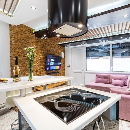 Modern 1Bd Flat With A Parking Near The City Centre By Flat Mаnager Пловдив Экстерьер фото