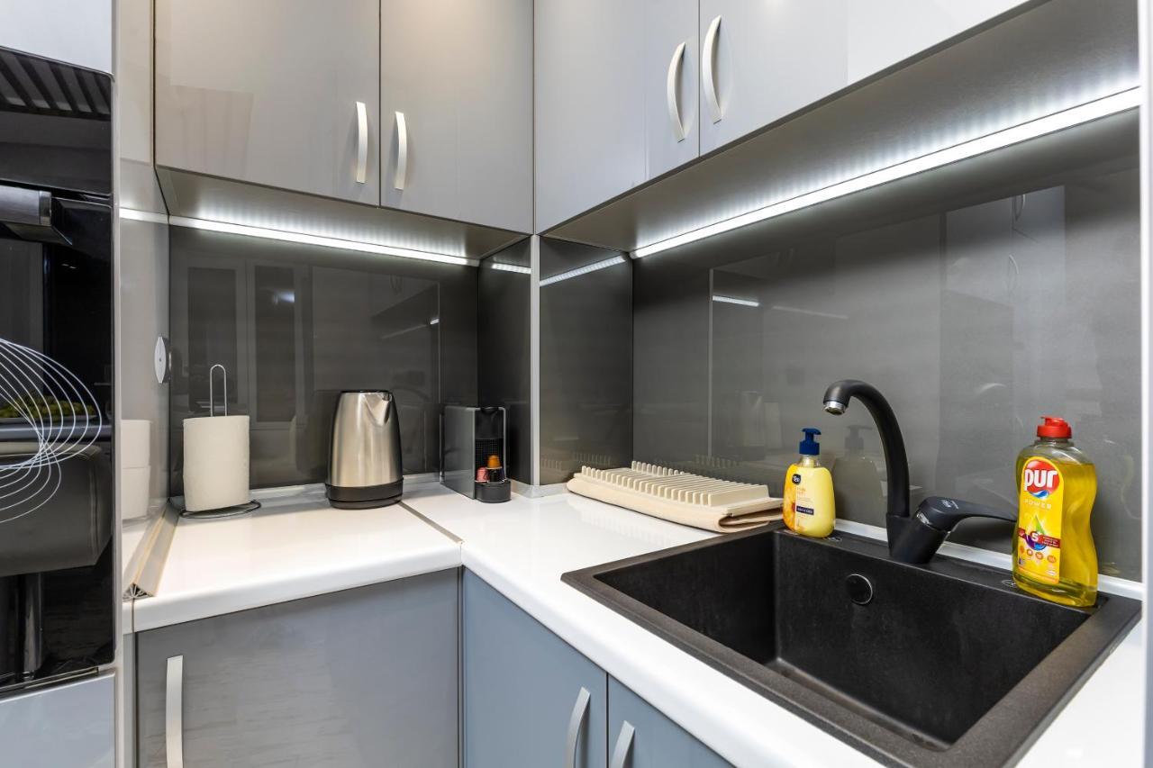 Modern 1Bd Flat With A Parking Near The City Centre By Flat Mаnager Пловдив Экстерьер фото